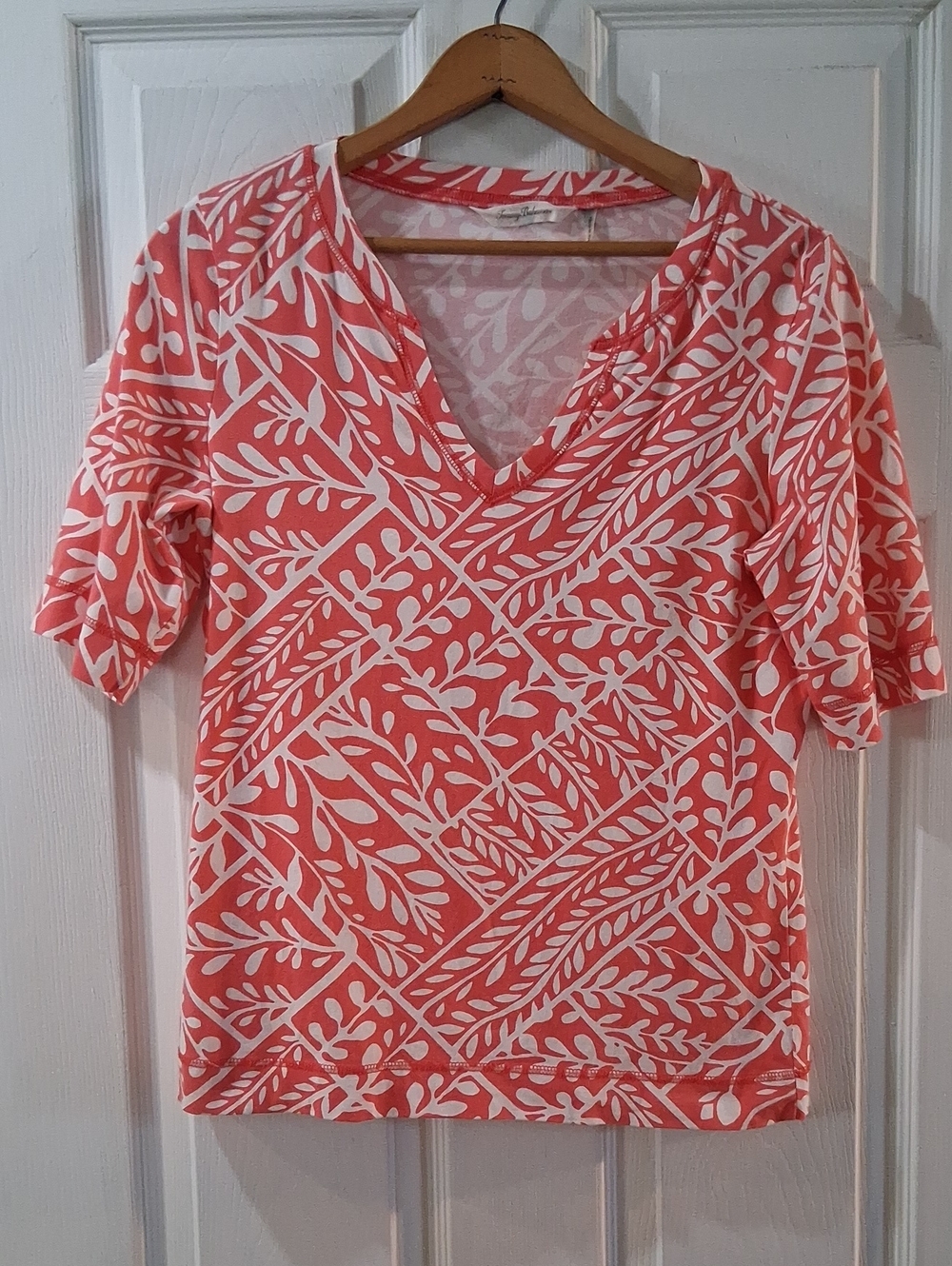 Tommy Bahama Coral & White V-Neck Printed Women’s Top